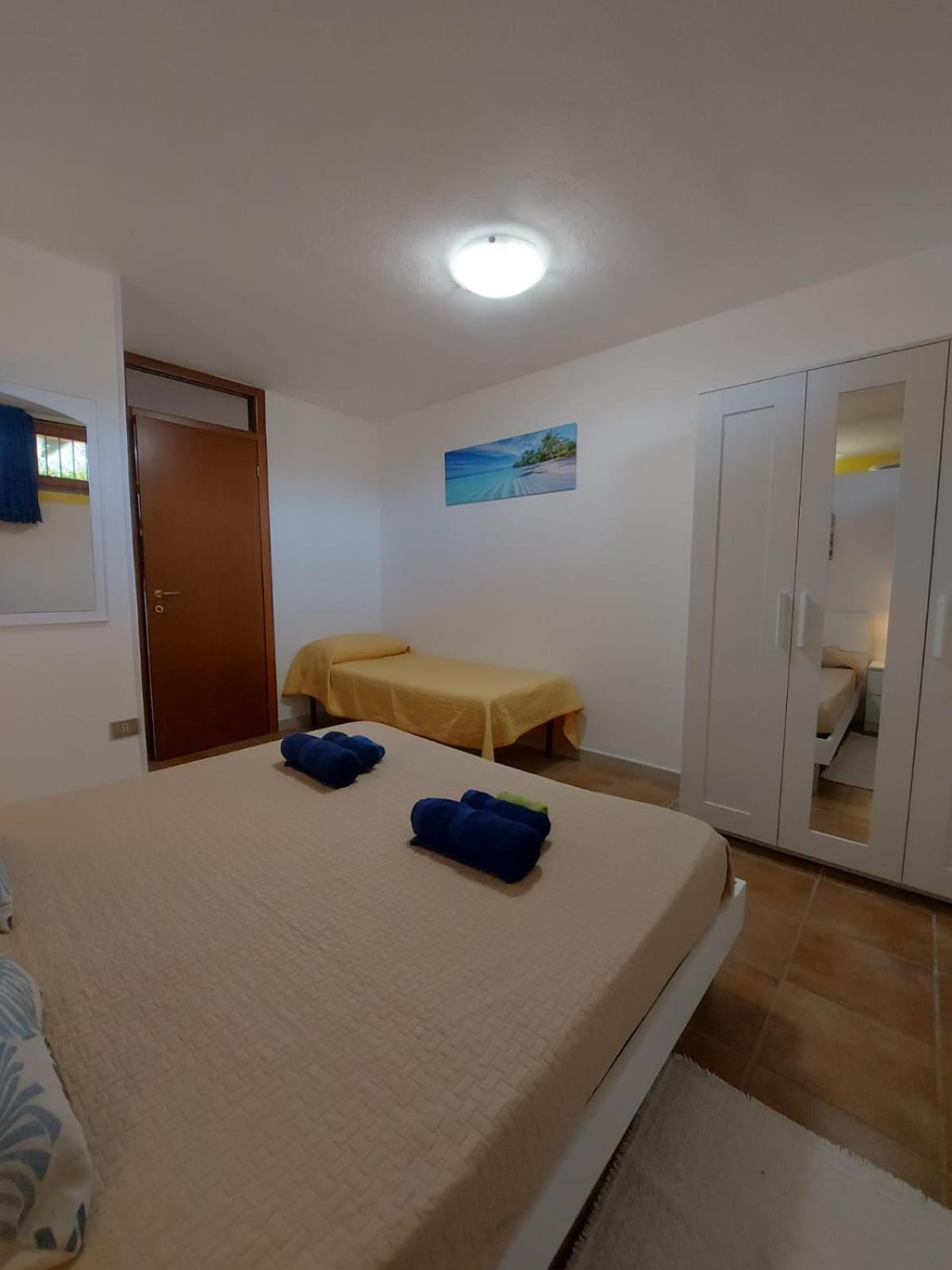 Villa Sa Domu Quartu SantʼElena Esterno foto